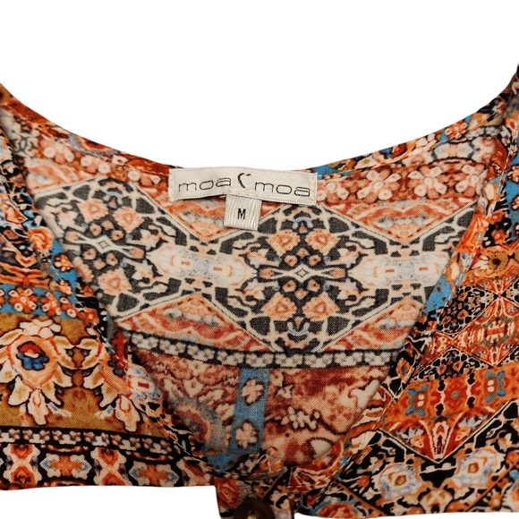 Moa Moa Ruffle Short Sleeve Knit Knotted Blouse - Picture 10 of 11